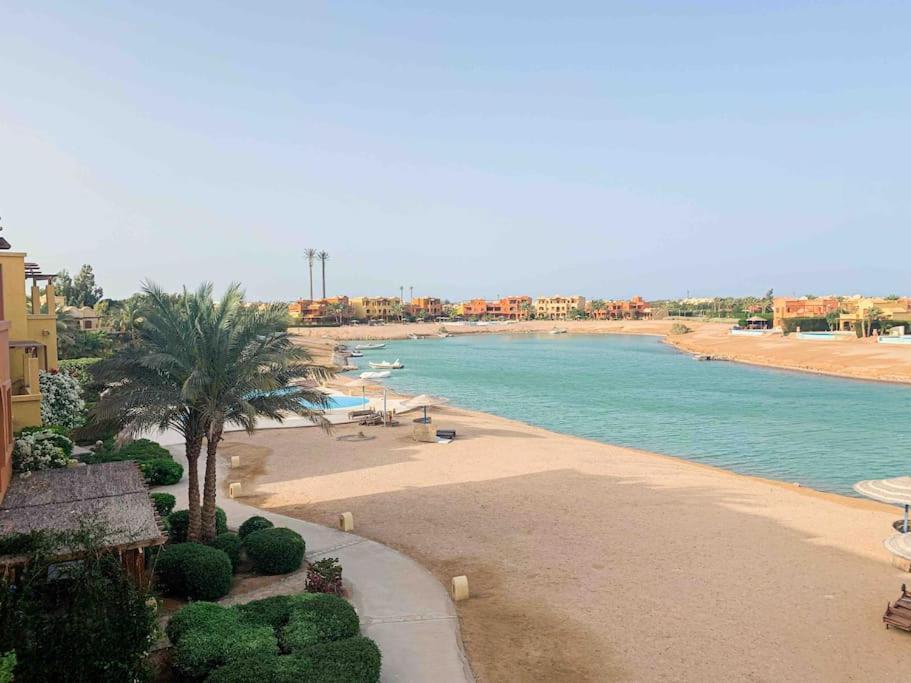 Spacious Design Apt In Gouna At Infinity Pool And Lagoon View Hurghada
